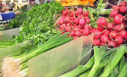 תמונת אוירה - ירקות בשוק